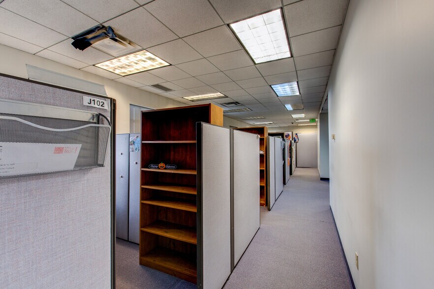 More Photos Of 5878 S Rapp St, Littleton Office For Lease