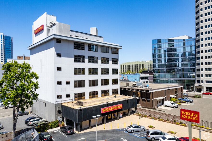 More Photos Of 2030 Franklin St, Oakland Office For Lease