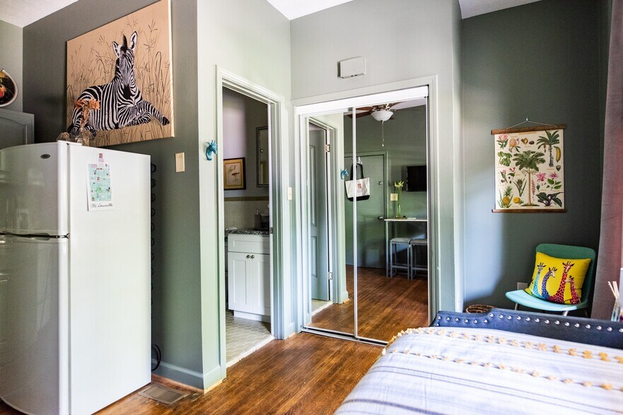 More Photos Of 1225 S 6th St, Louisville Apartments For Sale