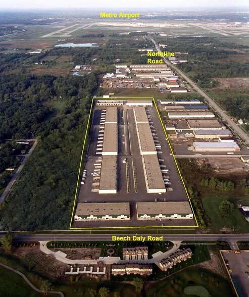 More Photos Of 25911 Northline Commerce Dr, Taylor Warehouse For Lease