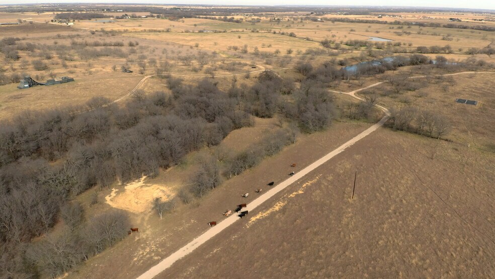 More Photos Of 363 County Road 4403, Grandview Land For Sale