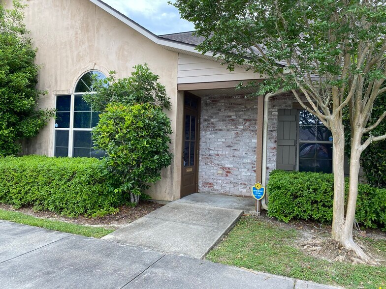 More Photos Of 14635 S Harrells Ferry Rd, Baton Rouge Office For Lease