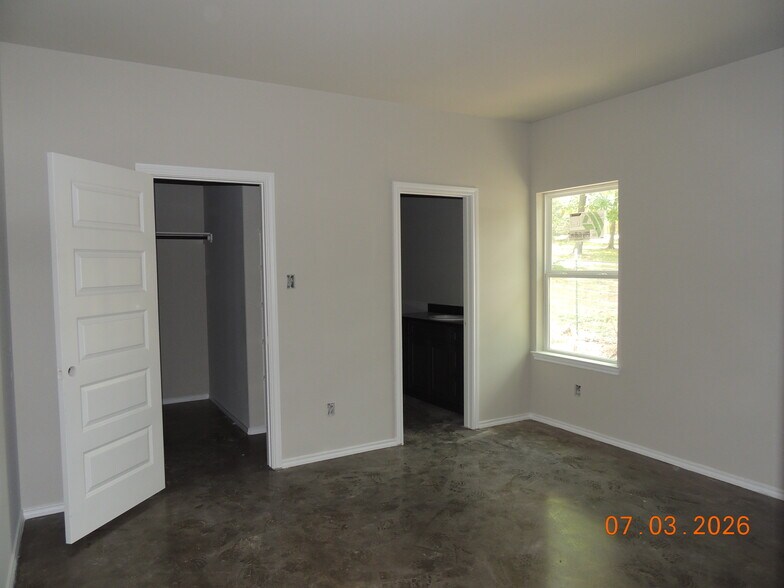 More Photos Of 103 Summer Pl, Huntsville Apartments For Sale