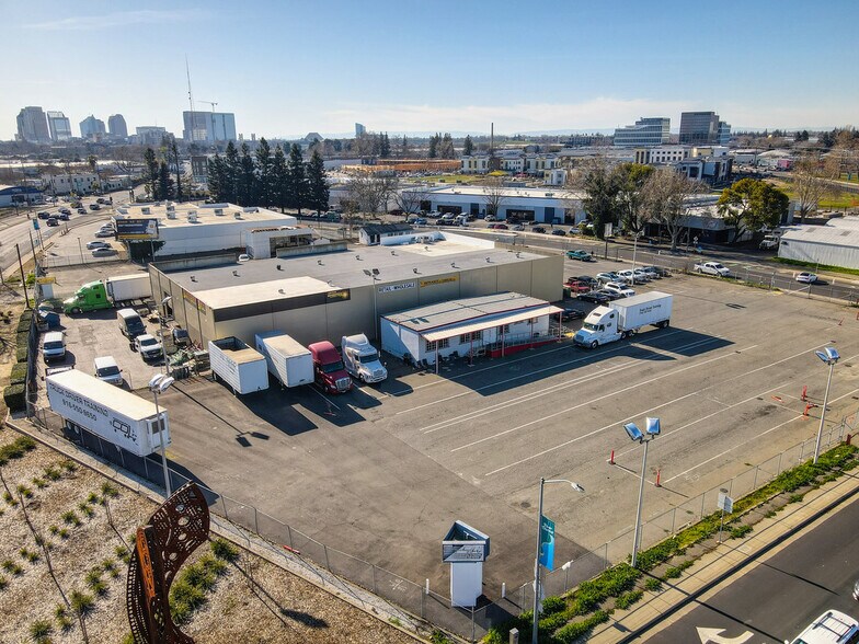 More Photos Of 1450 Richards Blvd, Sacramento Auto Dealership For Sale