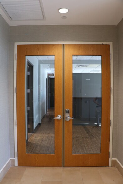 More Photos Of 120 Richard Jackson Blvd, Panama City Beach Office For Lease