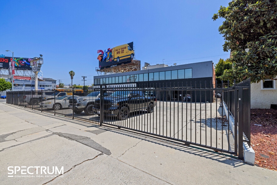 More Photos Of 1435 S La Cienega Blvd, Los Angeles Storefront Retail Office For Lease