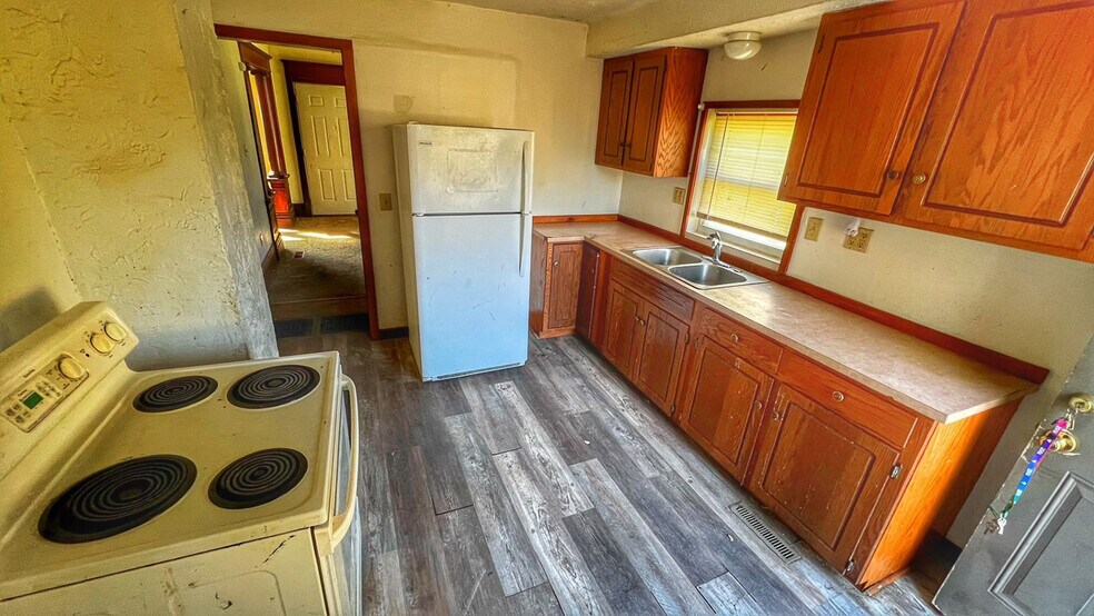 More Photos Of 499 Gage St, Akron Apartments For Sale