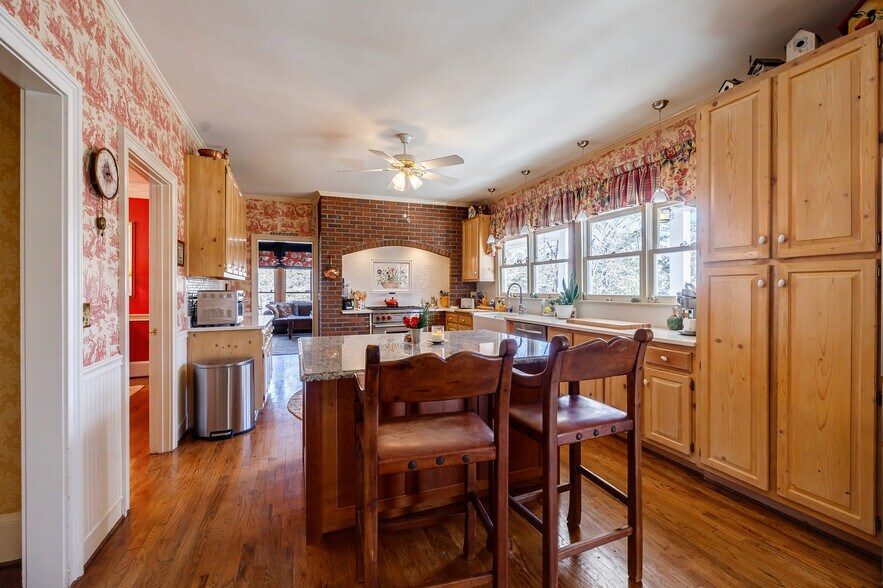 More Photos Of 253 Wright Rd, Temple Specialty For Sale