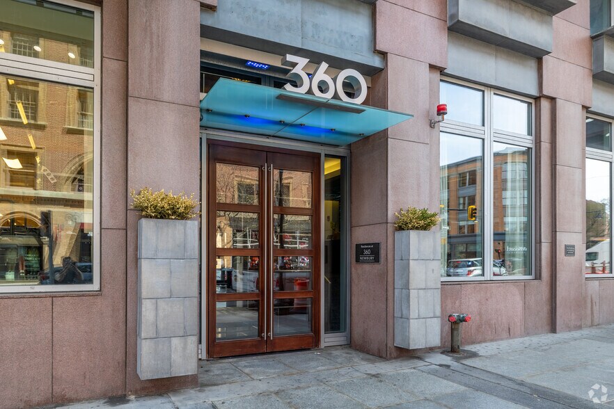 More Photos Of 360 Newbury St, Boston Apartments For Lease