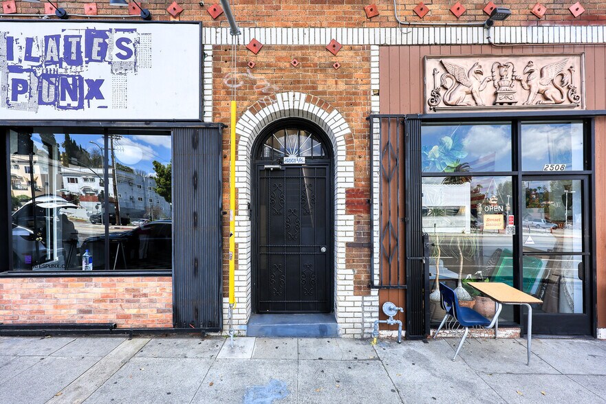 More Photos Of 2506 W Sunset Blvd, Los Angeles Apartments For Sale