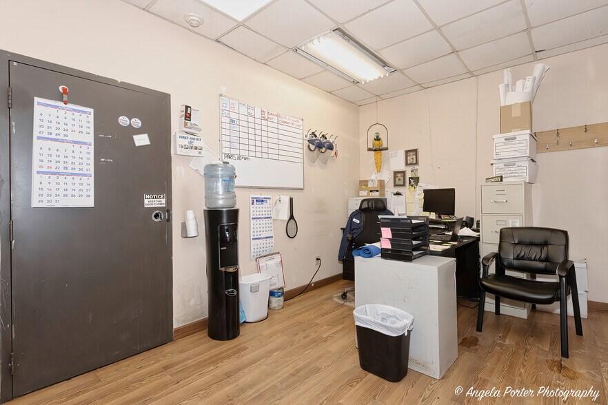 More Photos Of 947 Carney Ct, Antioch Industrial For Sale