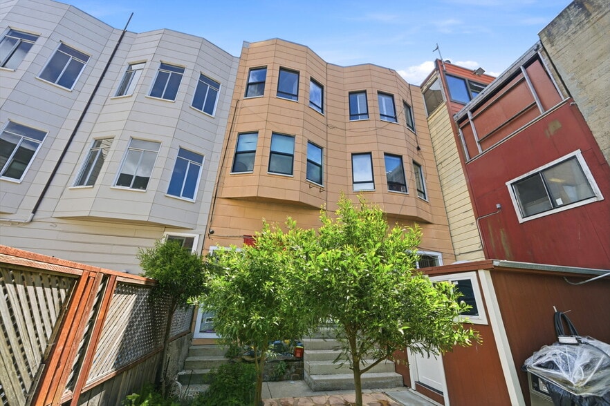 More Photos Of 2737 Hyde St, San Francisco Apartments For Sale