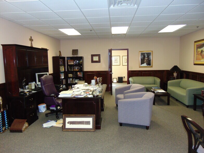 More Photos Of 1170 N Hairston Rd, Stone Mountain Religious Facility For Sale