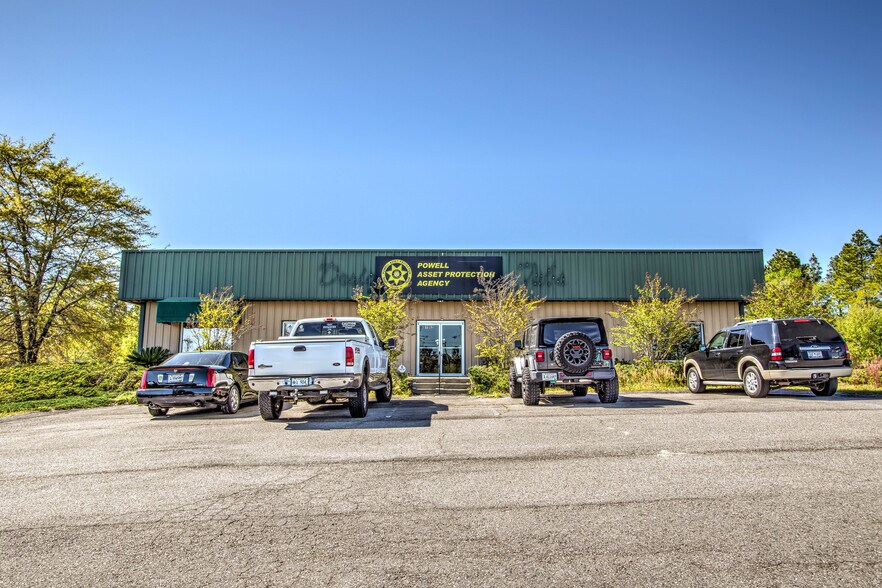 More Photos Of 1982 Jefferson Davis Hwy, Graniteville Showroom For Sale