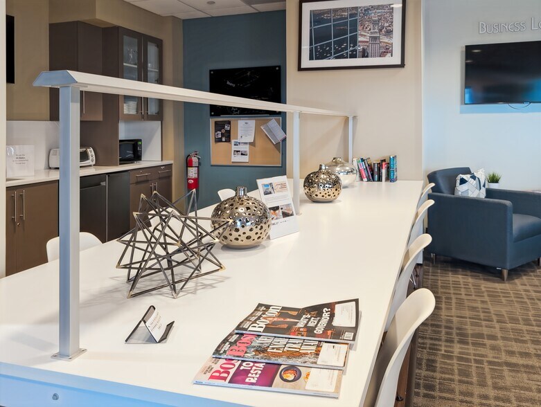 Primary Photo Of 300 Baker Ave, Concord Coworking Space