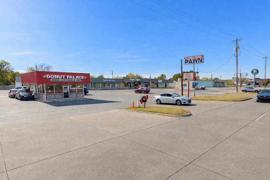 Primary Photo Of 900-920 SW 4th St, Oklahoma City Unknown For Lease