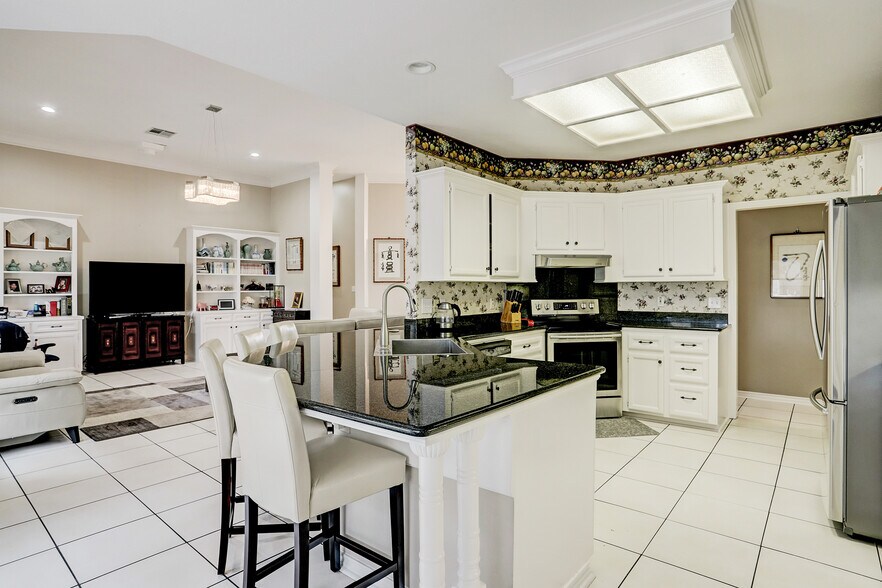 More Photos Of 20275 Fm 2920 Rd, Tomball Light Distribution For Sale