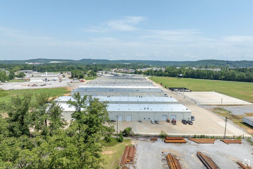 More Photos Of 48 County Road 265, Alabaster Unknown For Lease