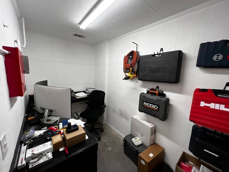 More Photos Of , Pflugerville Unknown For Sale