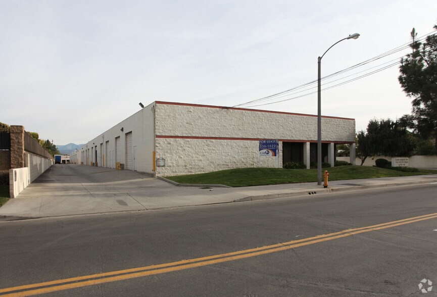 More Photos Of 14145 Proctor Ave, City of Industry Light Distribution For Lease