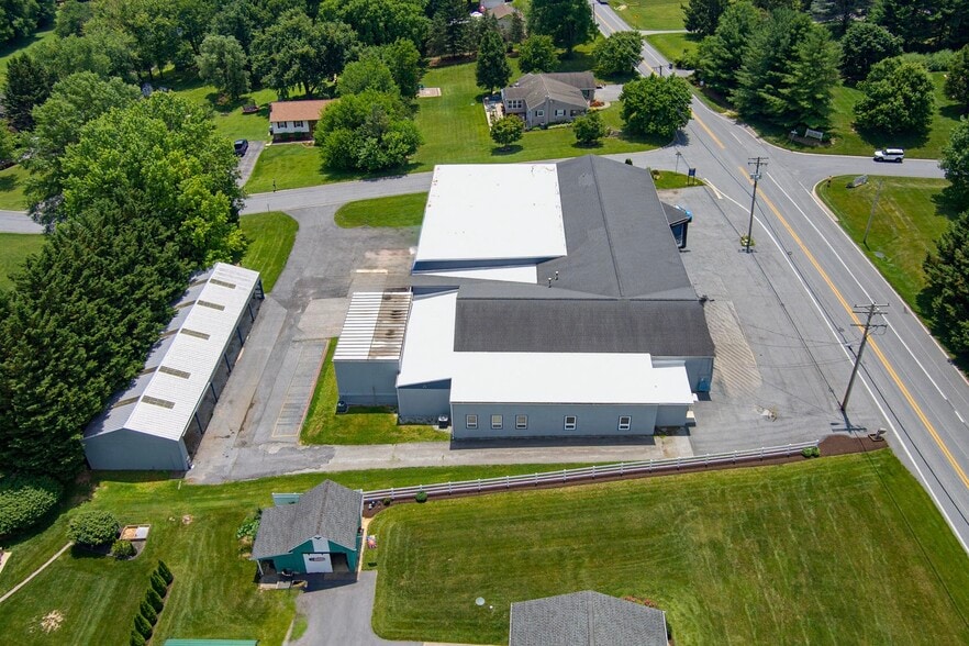 More Photos Of 1584 Deer Park Rd, Finksburg Warehouse For Lease