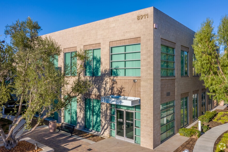 More Photos Of 8911 Research Dr, Irvine Office For Lease