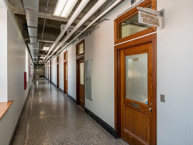 More Photos Of 50 S Virginia St, Reno Office For Sale