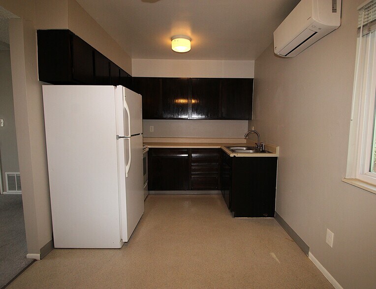 More Photos Of 1322 Arch St, Colorado Springs Apartments For Sale