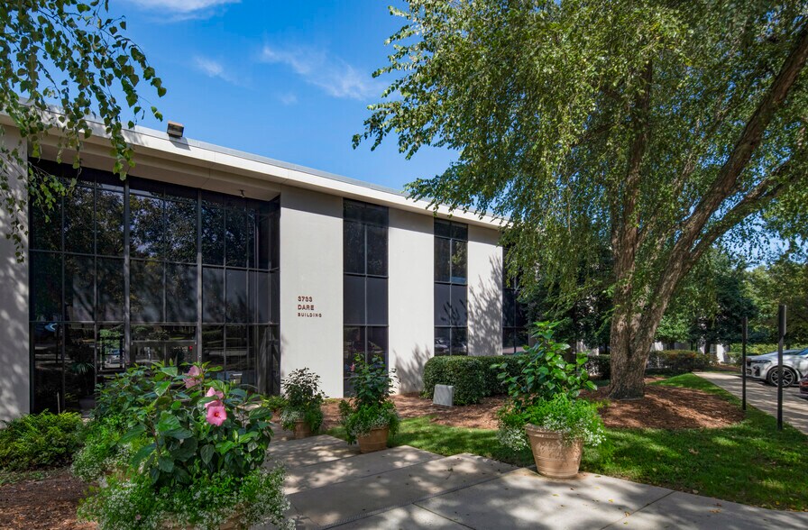 More Photos Of 3733 National Dr, Raleigh Office For Lease
