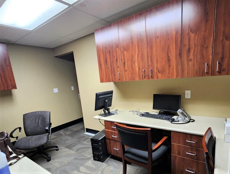 More Photos Of 1930 S Federal Blvd, Denver Medical For Sale