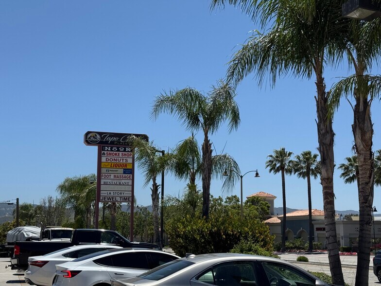 More Photos Of 2760 Tapo Canyon Rd, Simi Valley Unknown For Lease