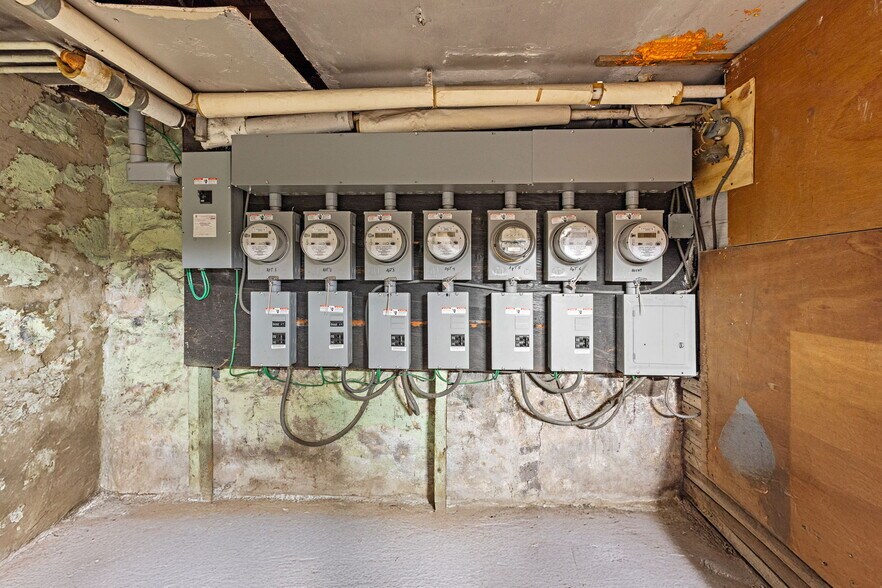 More Photos Of 80 Paterson St, Jersey City Apartments For Sale