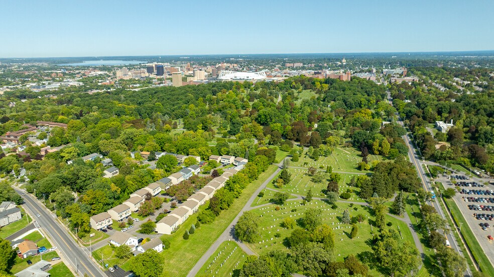 More Photos Of 205-274 Robert Dr, Syracuse Apartments For Sale