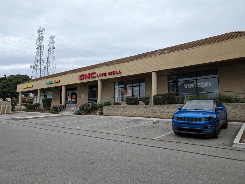 More Photos Of 1739-1783 S Victoria Ave, Ventura Unknown For Lease