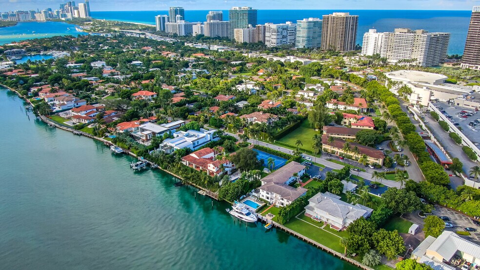 More Photos Of 44 Bal Bay Dr, Bal Harbour Land For Sale