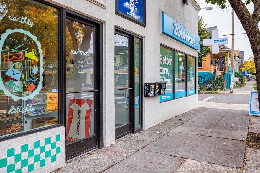 More Photos Of 2400-2418 E Burnside St, Portland Storefront Retail Office For Lease