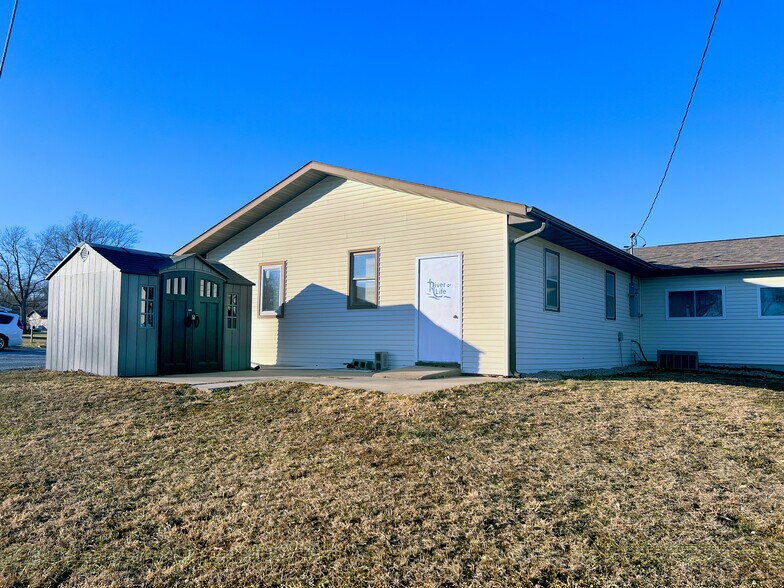 More Photos Of 418 S 14th St, Wymore General Retail For Sale