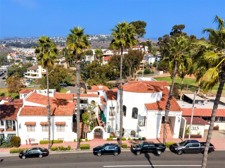 More Photos Of 1401 N El Camino Real, San Clemente Loft Creative Space For Lease