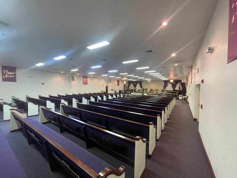 More Photos Of 240 Bahman Ave, Opa Locka Religious Facility For Sale