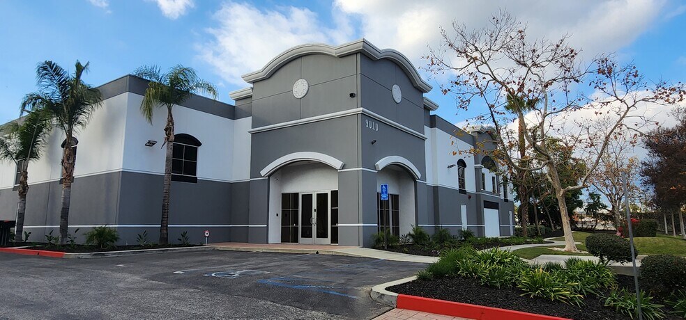 More Photos Of 9010 Hellman Ave, Rancho Cucamonga Warehouse For Lease