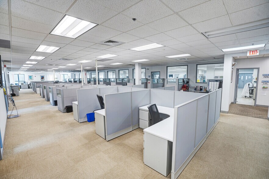 More Photos Of 13-15 DeAngelo Dr, Bedford Research And Development For Sale