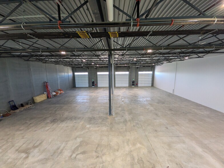 More Photos Of 27645 100 Av, Acheson Warehouse For Sale
