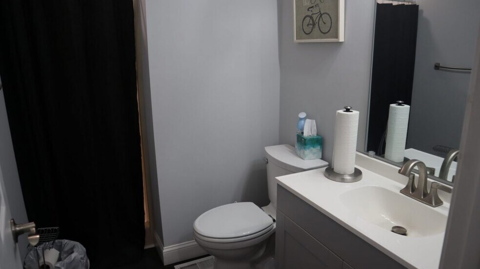 More Photos Of 23 S Main St, Medford Storefront Retail Office For Sale