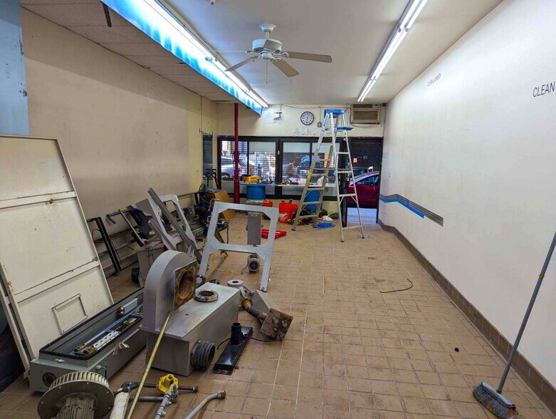 More Photos Of 217 W 80th St, New York Storefront Retail Residential For Lease