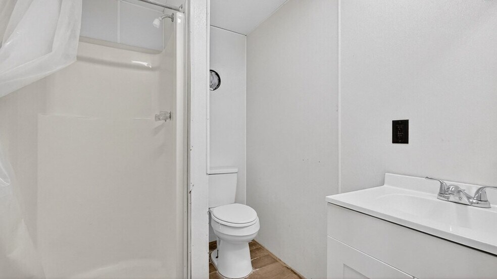 More Photos Of 12200 W Interstate 20, Odessa Warehouse For Sale