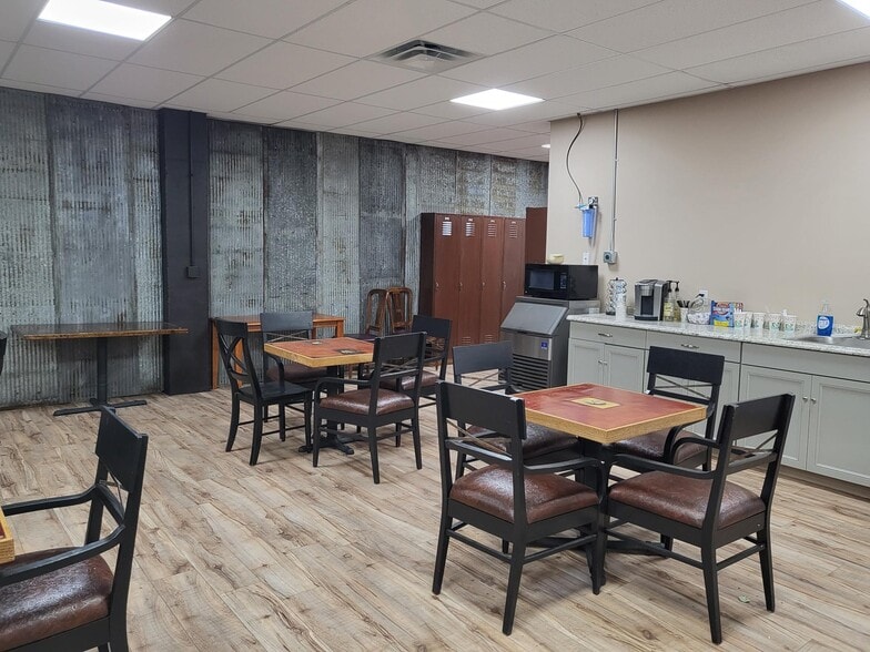 More Photos Of 16701 E Iliff Ave, Aurora Coworking Space