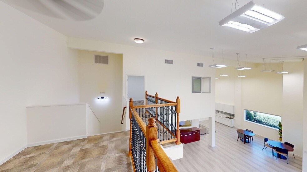 More Photos Of 524 Mokauea St, Honolulu Warehouse For Lease