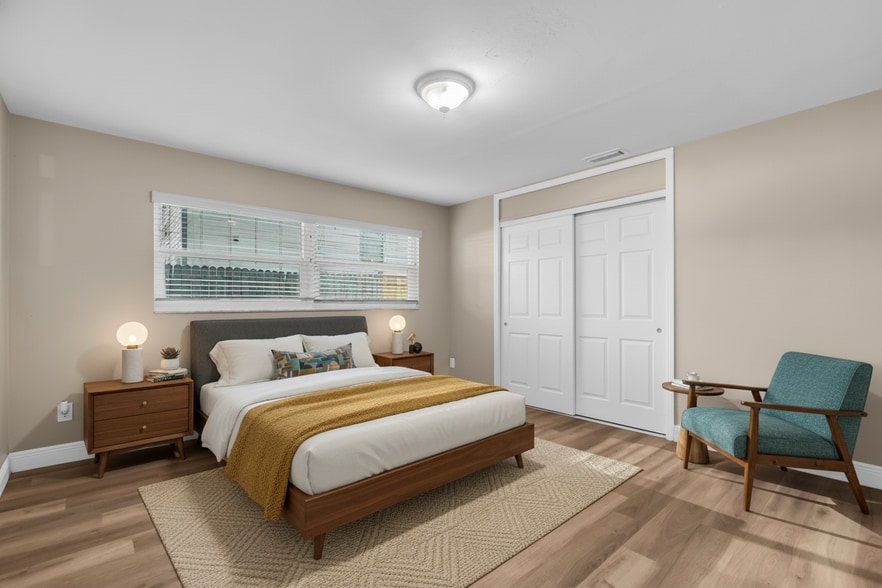 More Photos Of 800 Pasadena Ave S, South Pasadena Storefront Retail Residential For Sale