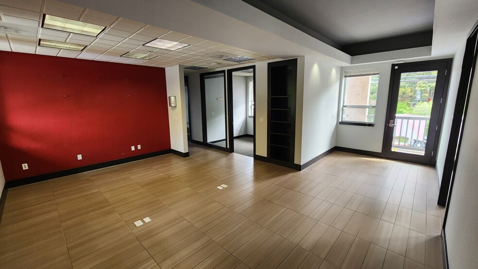 More Photos Of 7300 Healdsburg Ave, Sebastopol Office For Sale