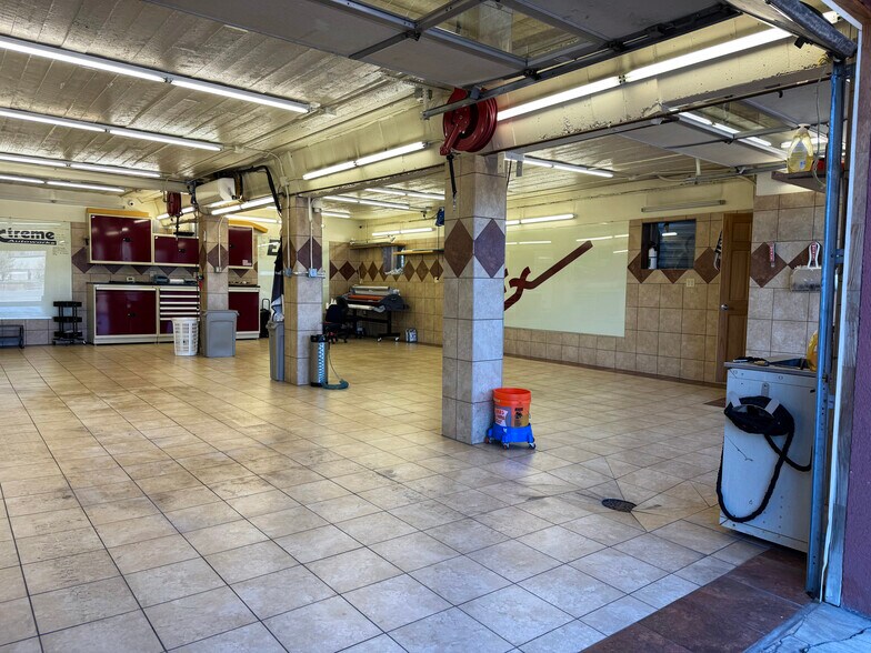 More Photos Of 9901 W Colfax Ave, Lakewood Freestanding For Sale